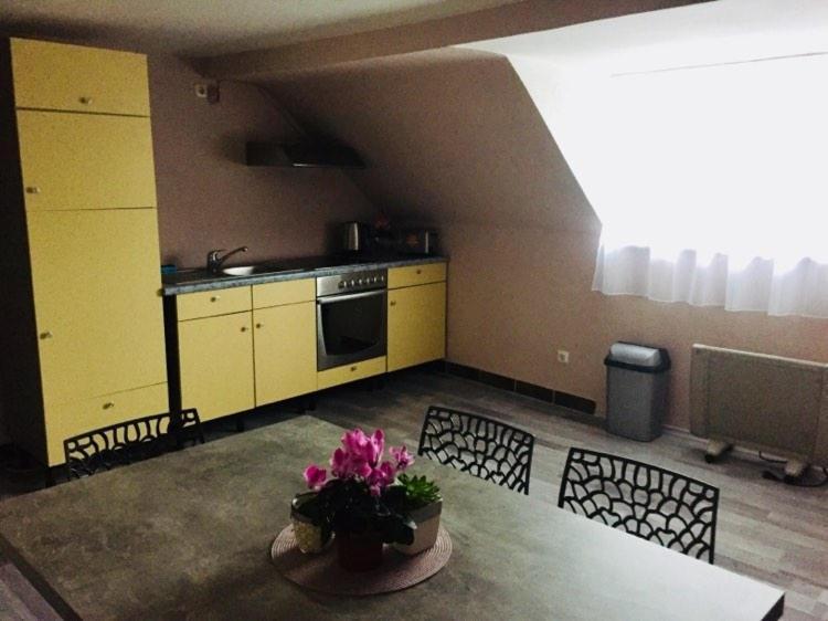 Firmen-Apartments Boulevard Waldsassen Extérieur photo